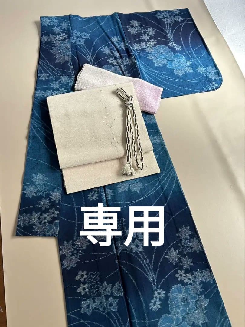 フランスアンティーク タイツリソウのハート型ペンダントヘッド