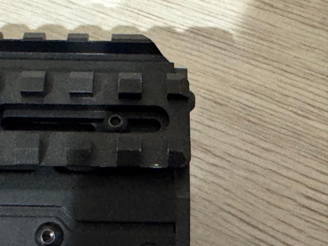 Laylax P90 アーマード レイルシステム