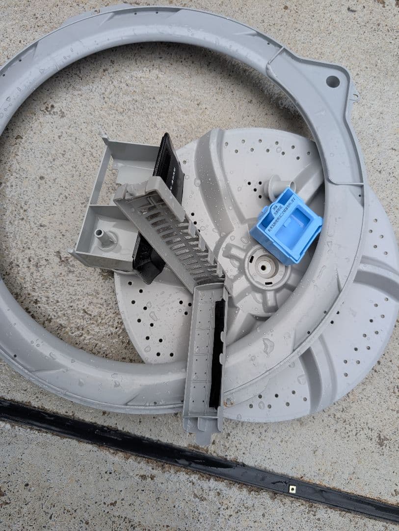 高年式Hisense冷蔵庫/IRIS洗濯機※一部地域配送設置無料その他地域相談可