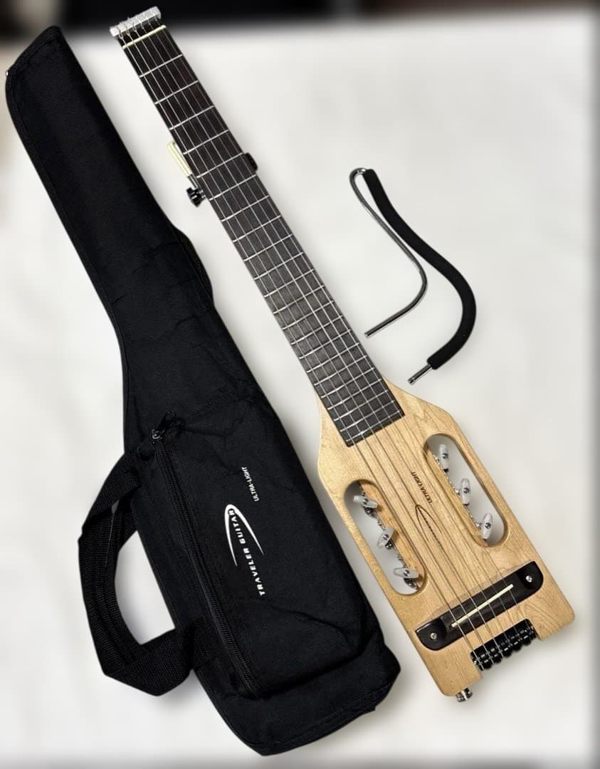 ★TRAVELER GUITAR/ トラベラーギター