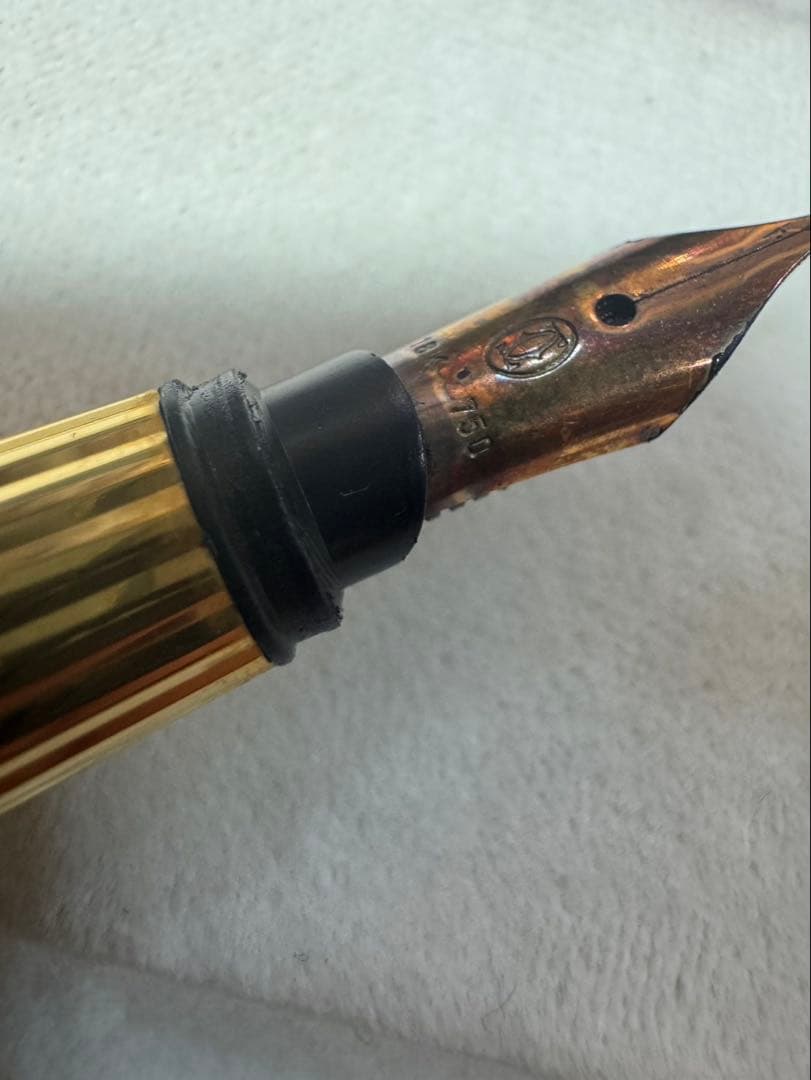 Cartier パシャ ドゥ カルティエ 18k 万年筆 専用ケース付き