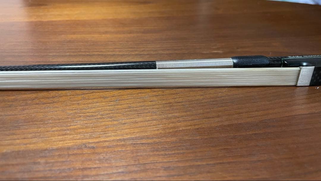 バイオリン弓　CodaBow Diamond SX 4/4