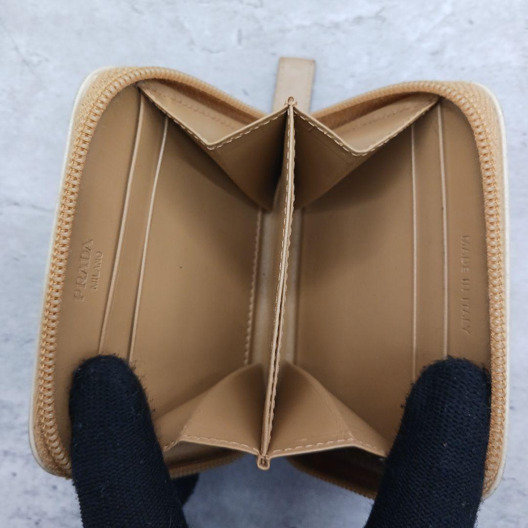 ✨美品✨ プラダ ラウンドファスナー レザー ケース マスタード