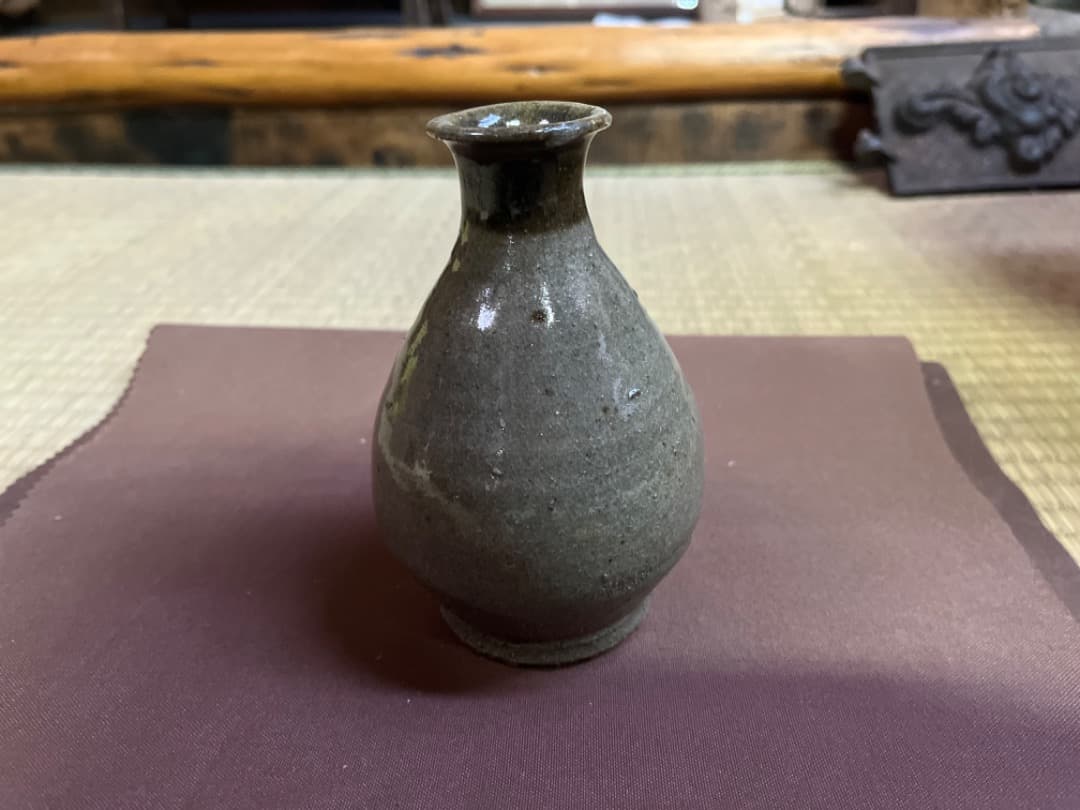 益子焼人間国宝　濱田庄司　縁黒酒器　共箱付き　※補修あり