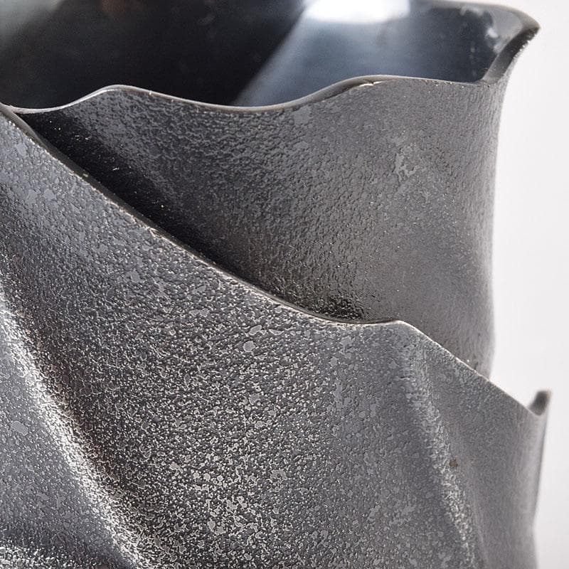 茶道具　風炉師　藤井宗喜作　唐銅　いぶし銀　一葉蓋置　共箱　C　R8189