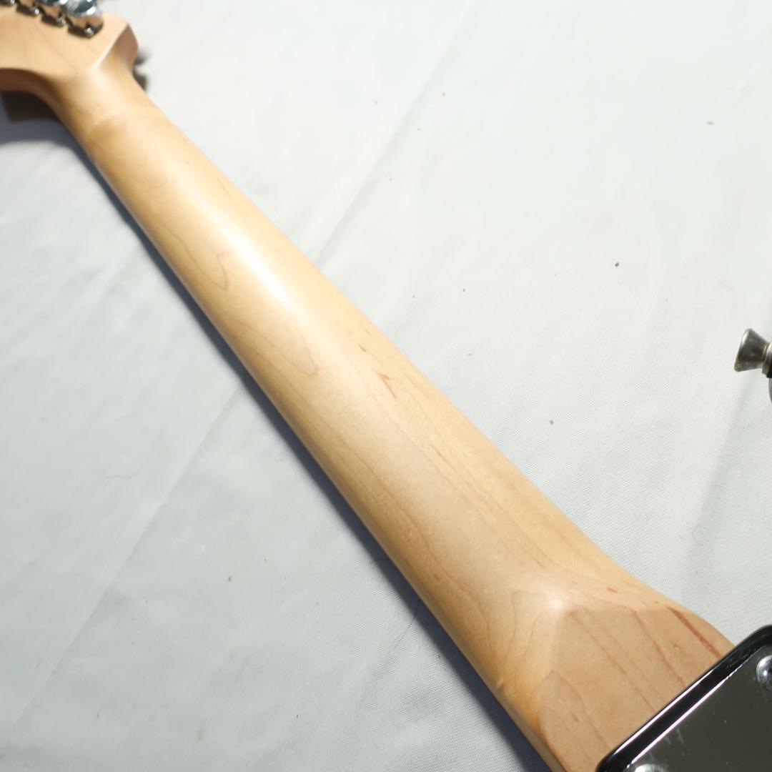 Legend ストラトキャスタータイプ エレキギター 3トーンブラウン