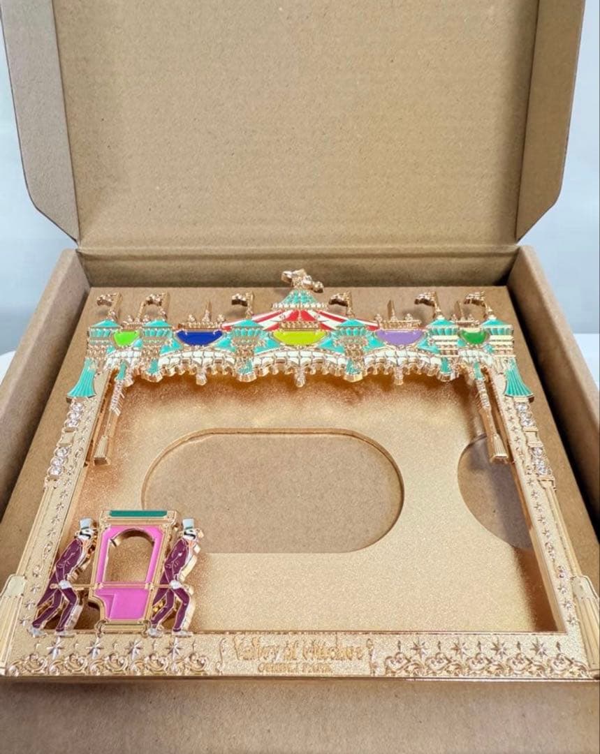 ジブリパーク 魔女の谷 限定 メリーゴーランド フレーム付き