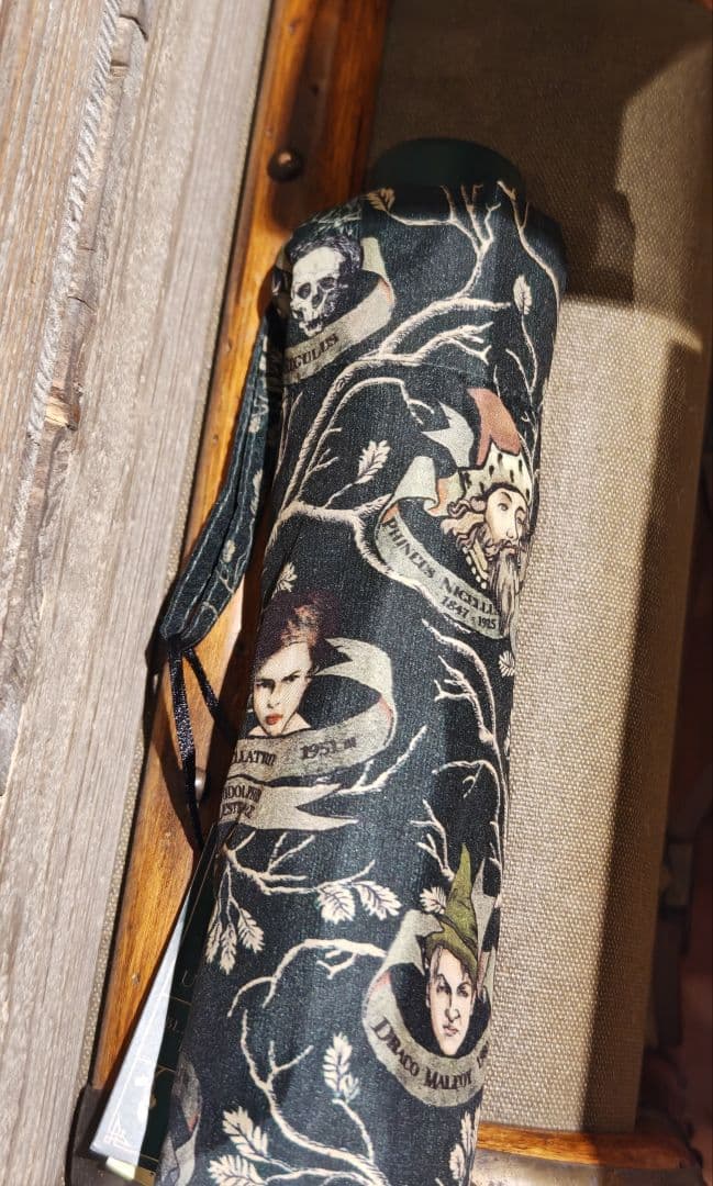 ハウスオブミナリマ大阪 ブラック家 家系図 折りたたみ傘 ハリーポッター