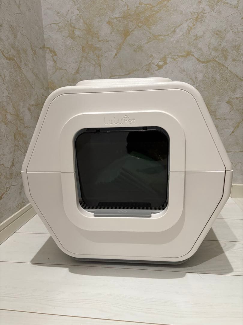 美品 未使用】自動AI猫トイレ 多頭飼い可能 健康状態把握 使い捨て