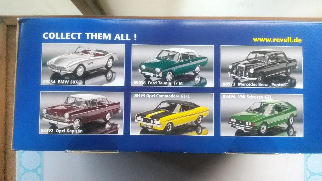 Revell ボルボ PV 544 ミニカー 1/18 ブラック - メルカリ