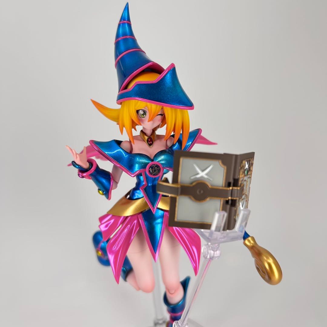 コトブキヤ クロスフレーム ガール 遊戯王 ブラックマジシャンガール