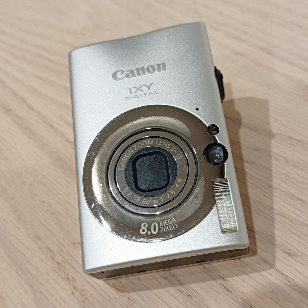 Canon IXY DIGITAL 20 IS デジカメ シルバー 充電器SD