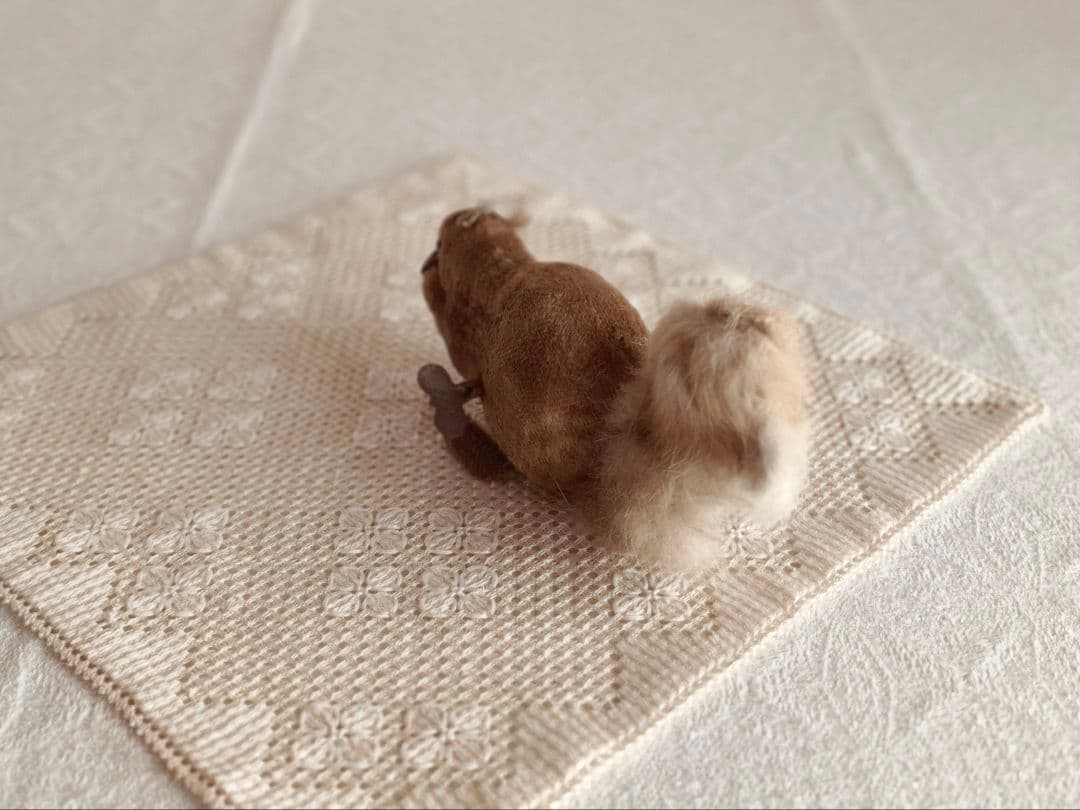 【まーちゃんさま】vintage squirrel ❀ ゼンマイ仕掛けのリスさん