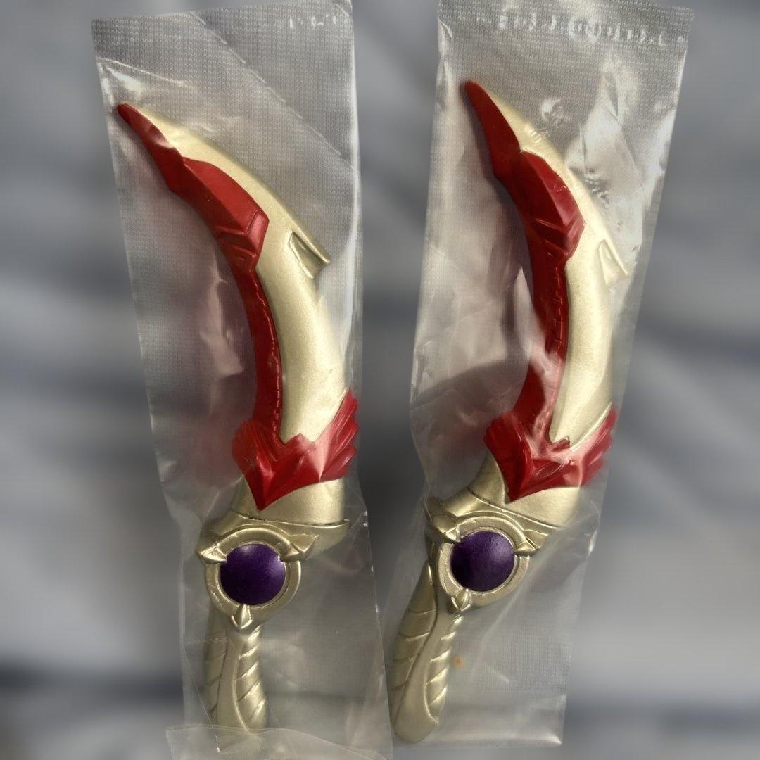 仮面ライダー アギト超デカフィギュアとシャイニングカリバー２つ