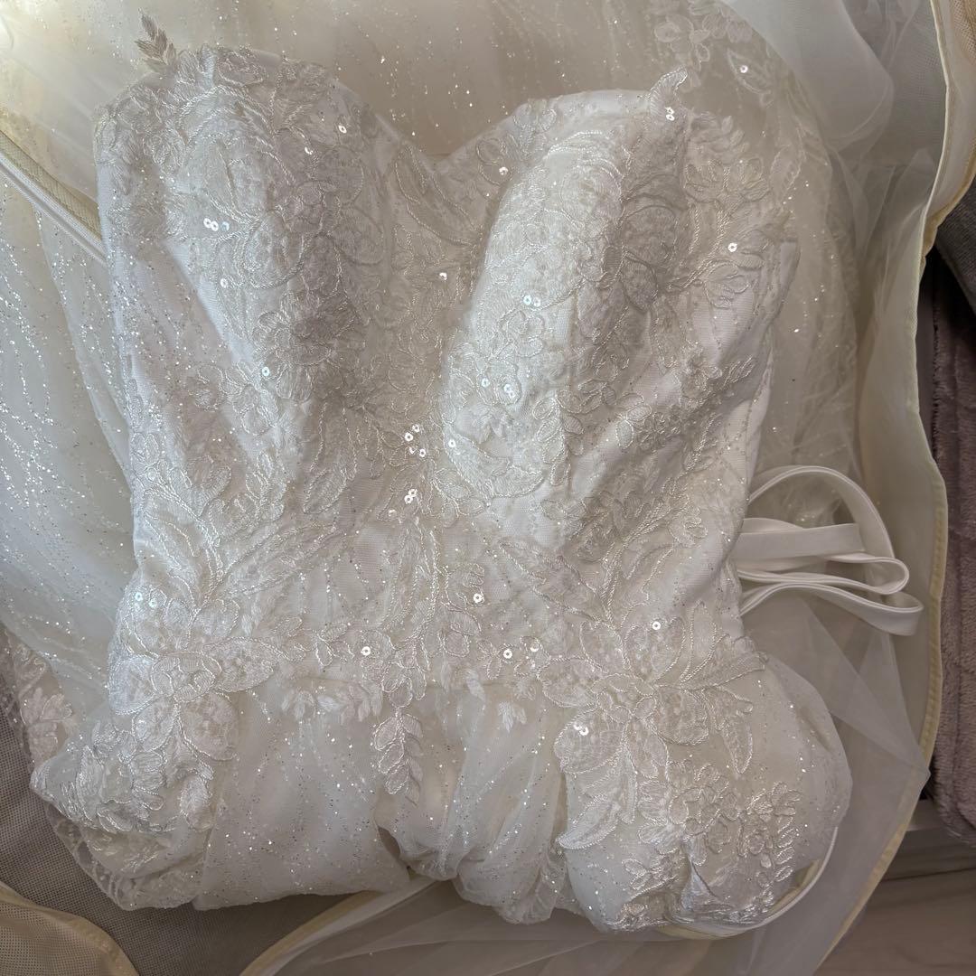 【限定セール】　ウェディングドレス　2way オフショルダー　ビスチェ　パニエ付