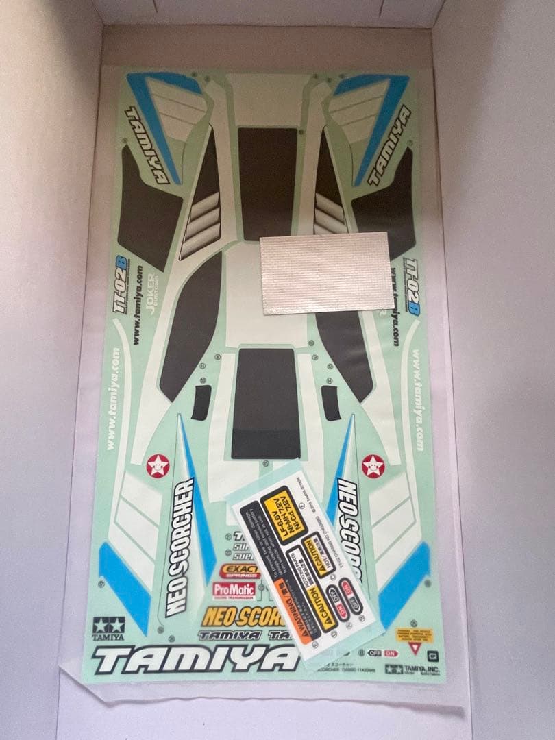 タミヤRC 1/10バキー　ネオスコーチャー（TT-02B）