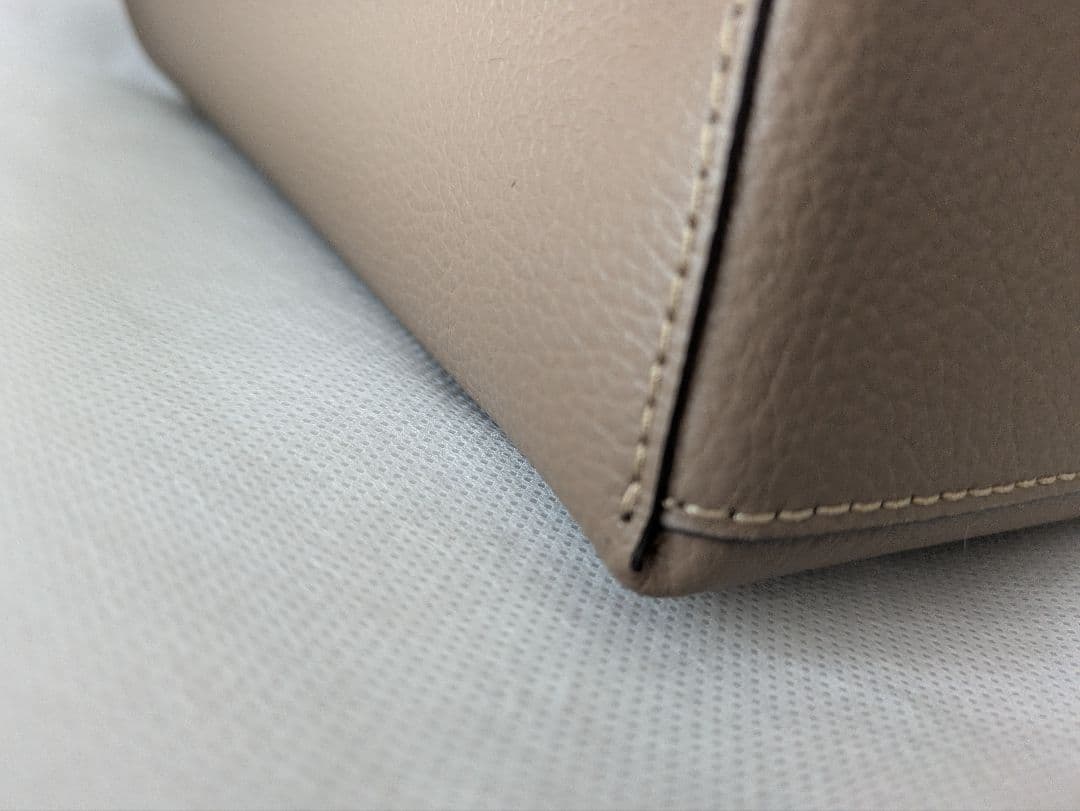 COACH ハンドバッグ、ショルダーバック　モリートート25 未使用