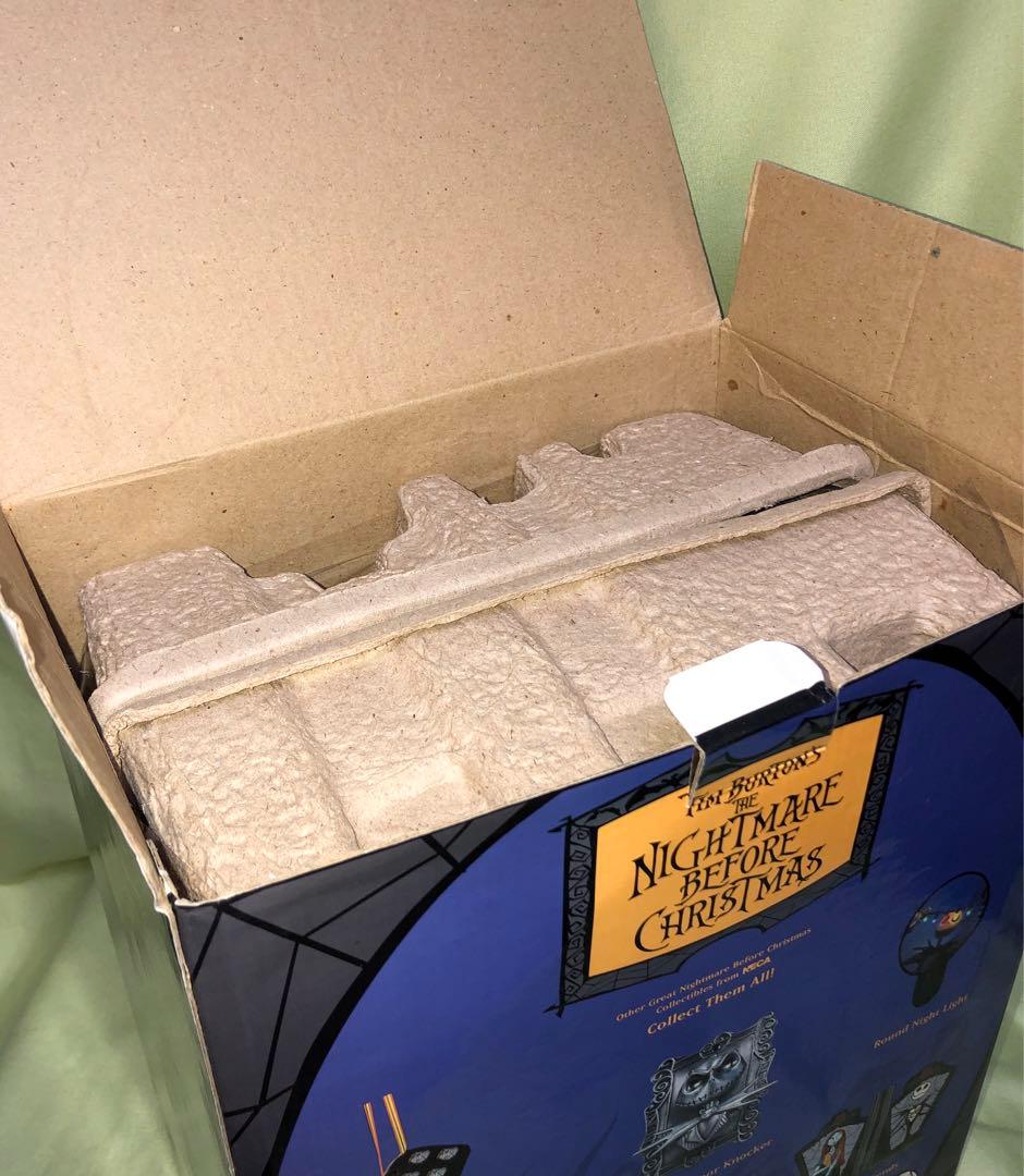 新品未開封！ナイトメア・ビフォア・クリスマス アール・ガレ風ランプNECA