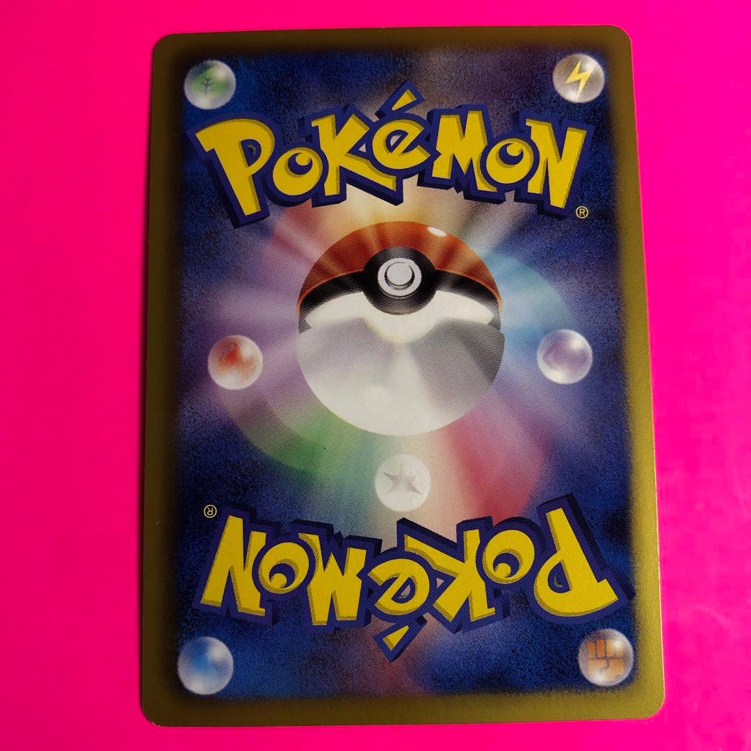 ポケモンカード　ブラッキー　HP100 初版　042 BW4