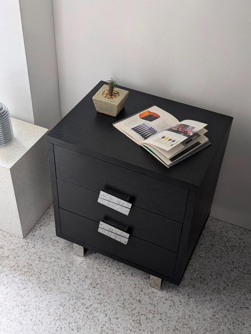 廃盤品 アルモニア メタルハンドル チェスト 引き出し(大) ポストモダン 北欧 廃盤品 アルモニア メタルハンドル チェスト 引き出し(大) ポスト