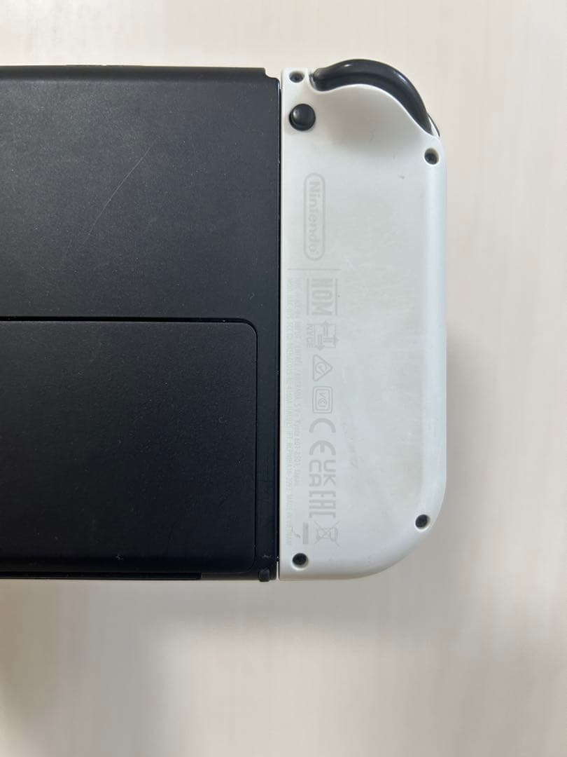 Nintendo Switch 本体 白Joy-Con付き