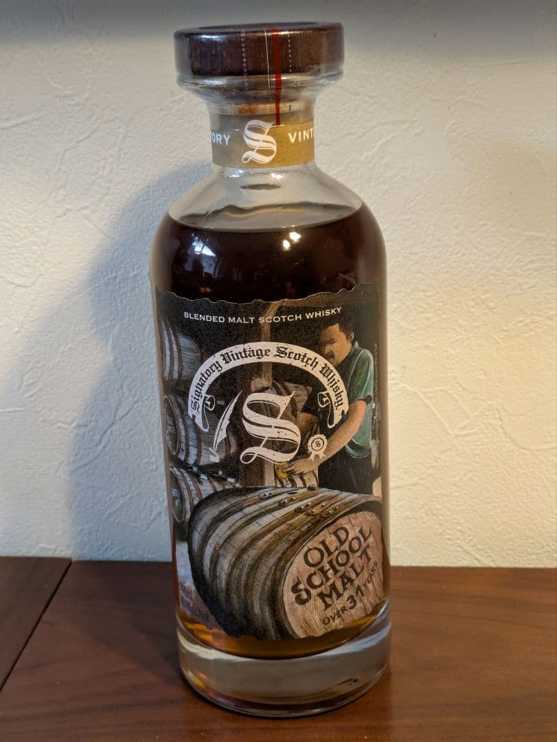 シグナトリーヴィンテージ オールドスクールモルト 31年 43.5% 700mlの