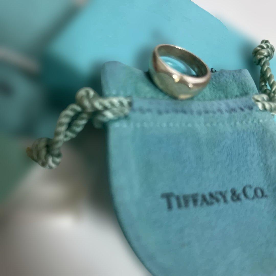 ティファニー　シグネットカーブズハートリング　8,5号