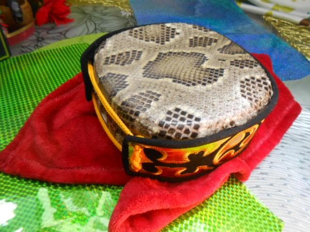 新品未使用(送料無料)盛嶋風チーガ(木製)を蛇皮強化チーガへ