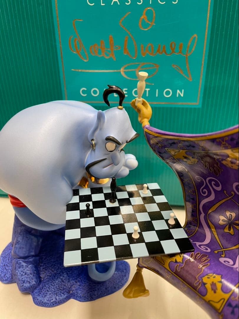 ディズニーwDCC 魔法の絨毯　アラジン ジーニー　フィギュア チェス