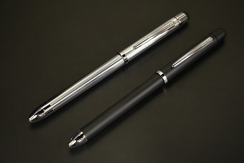 クロス テックスリー プラス（ボールペン×2＆シャープ＆タッチペン